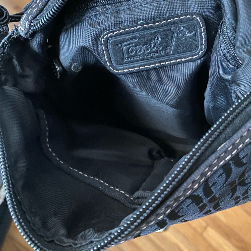 Fossil Black Crossbody Bag with Silver Accents - Picture 3 of 7